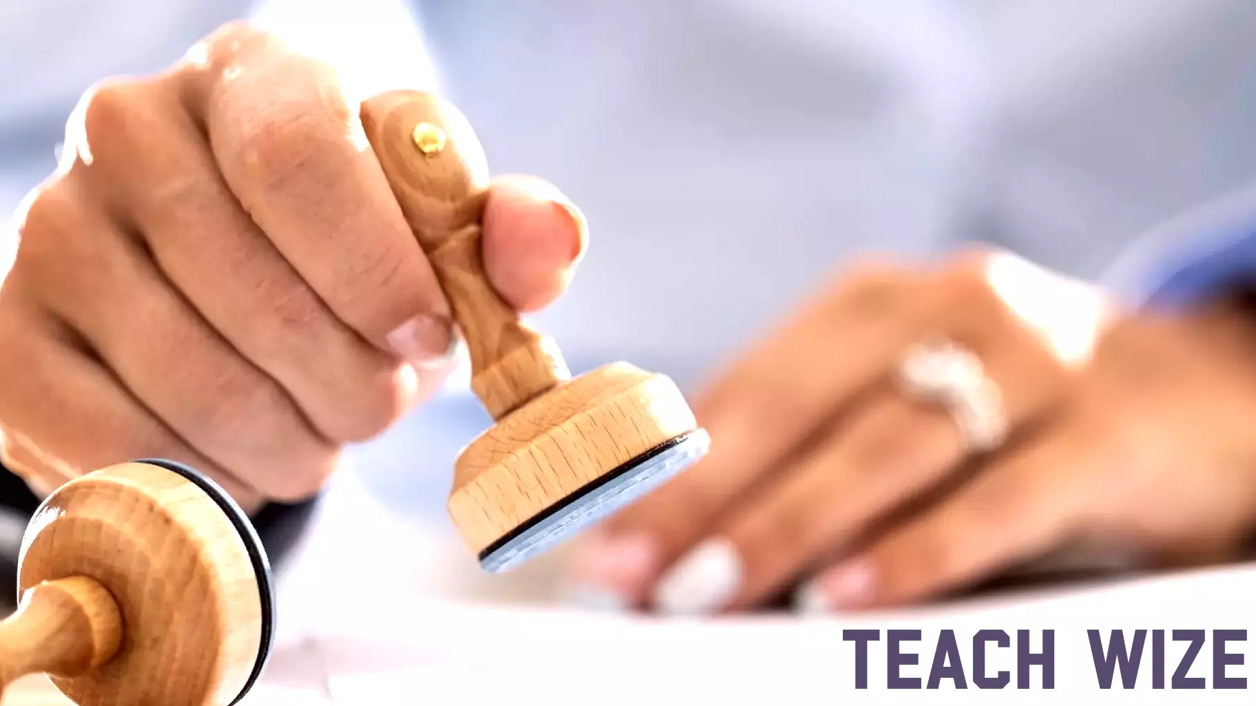 Indiana Modernizes Notary Education with AI Technology