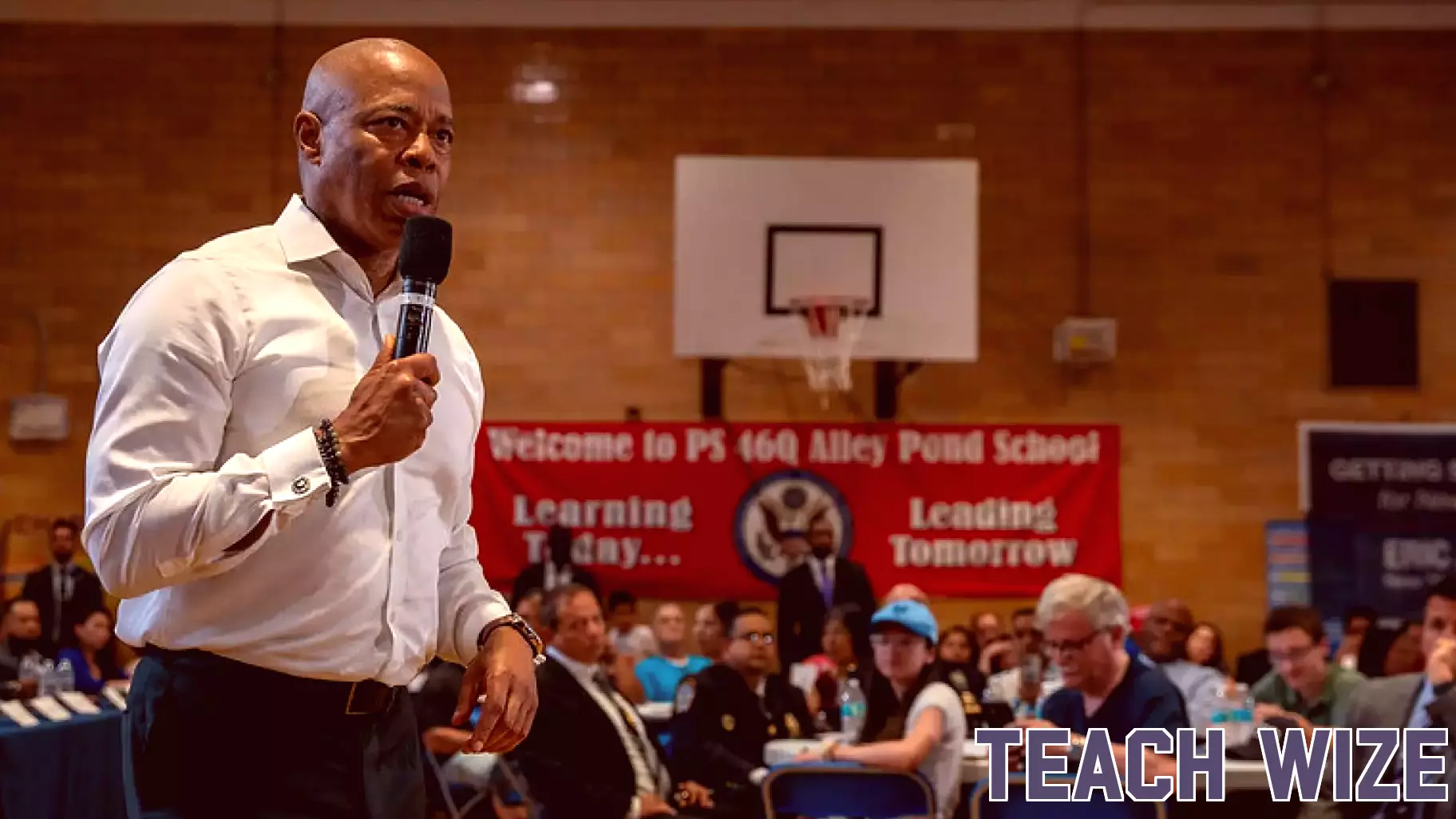 Mayor Eric Adams Engages with Bayside Residents on Key Issues