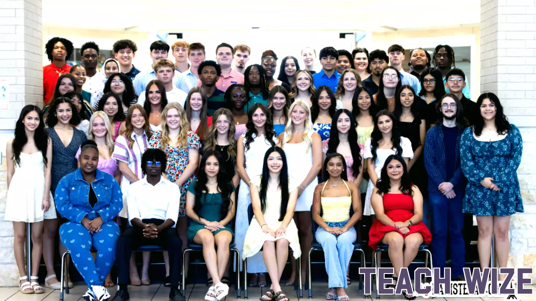 Paris Education Foundation Awards $108,000 in Scholarships to 59 Outstanding Students