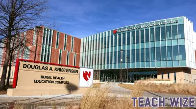 Carey and Brian Hamilton recognized in new Health Science Education Center